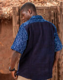 2- tone, short- sleeved shirt with collar, buttons at neck, pocket - Image 2