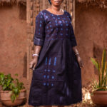 Classic calf-length dress ¾ sleeves